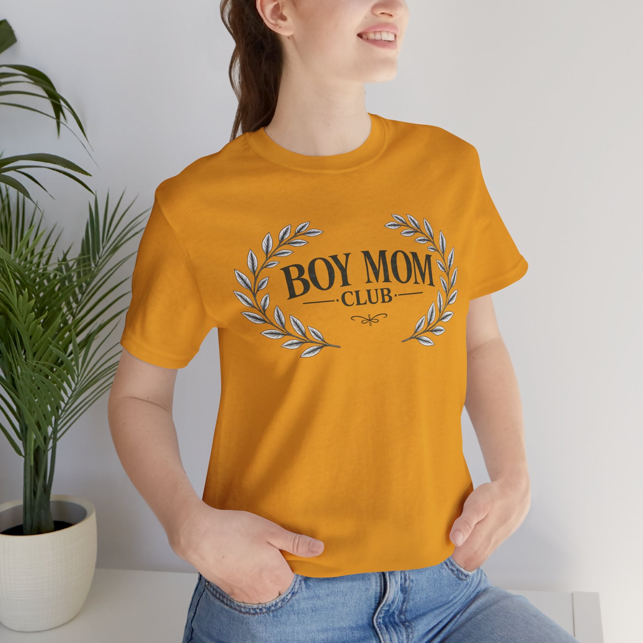 Boy Mom Club T-Shirt – Laurel Wreath Tee for Mothers of Boys